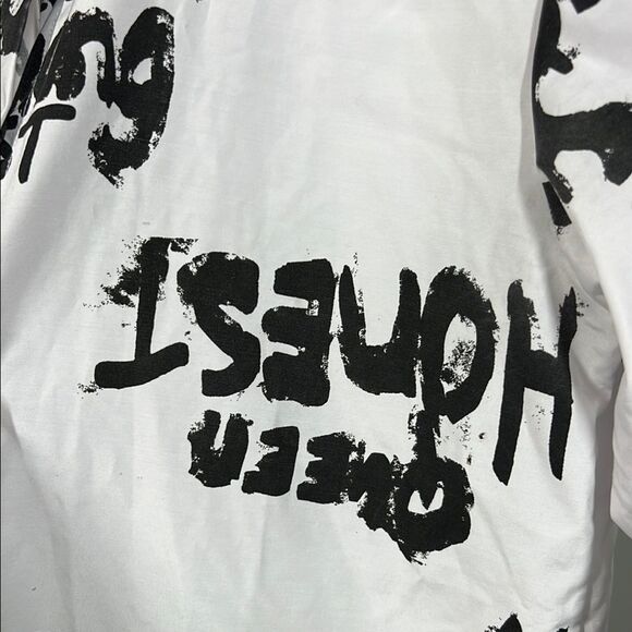 White and Black Graphic Print Blouse - Picture 5 of 7